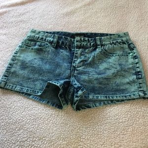 Wash jean shorts